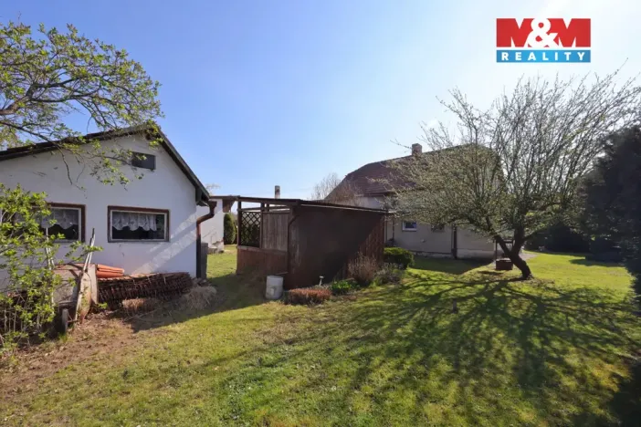 Prodej rodinného domu, Hněvkovice, 120 m2