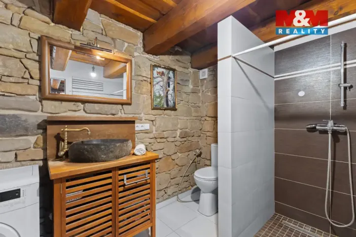 Prodej rodinného domu, Jarpice, 380 m2