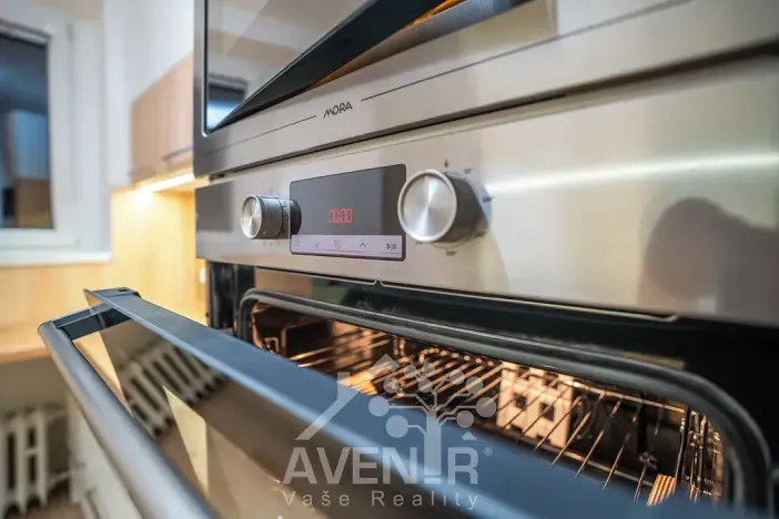 Pronájem bytu 3+1, Zlín, Benešovo nábřeží, 72 m2