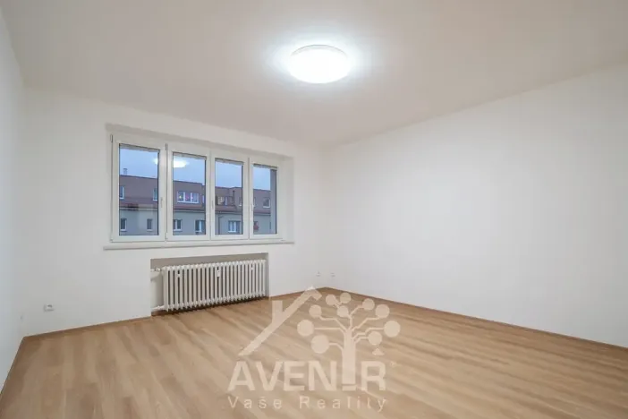 Pronájem bytu 3+1, Zlín, Benešovo nábřeží, 72 m2