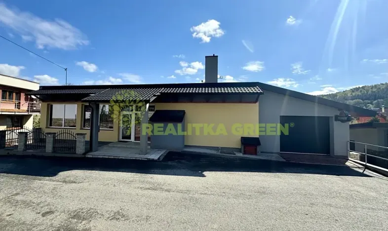 Prodej obchodního prostoru, Drnovice, 342 m2