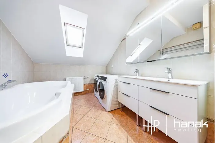 Prodej bytu 5+kk, Olomouc, Praskova, 159 m2