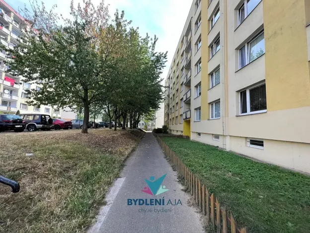 Prodej bytu 2+1, Krupka, Karla Čapka, 62 m2