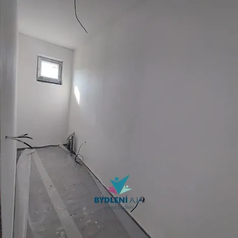 Prodej rodinného domu, Srbice, 180 m2