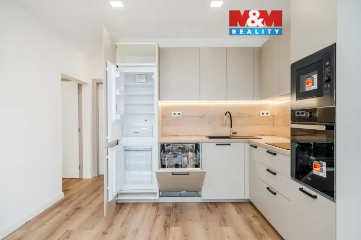 Prodej bytu 3+kk, Ostrava - Poruba, Oty Synka, 67 m2