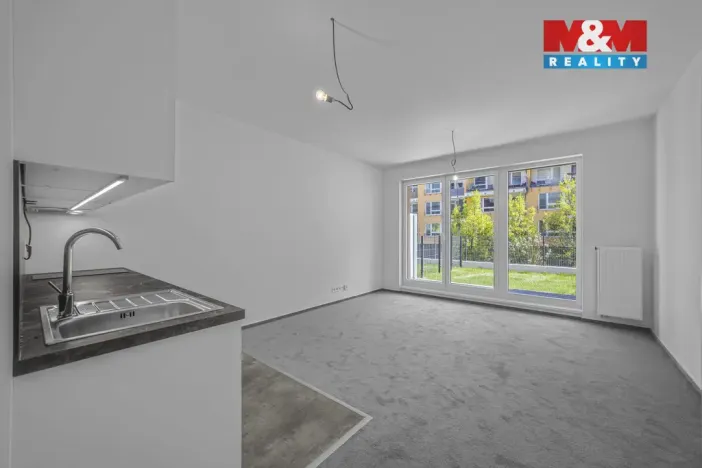 Prodej bytu 1+kk, Praha, 32 m2