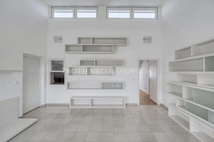 Prodej vícegeneračního domu, Křižanov, Benešovo náměstí, 530 m2