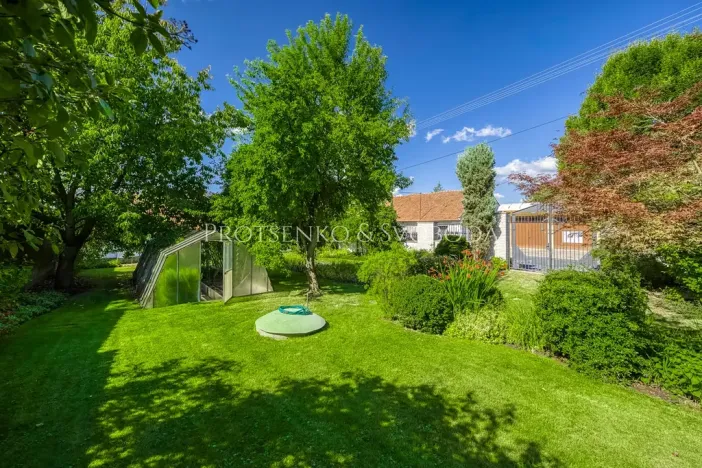 Prodej vícegeneračního domu, Křižanov, Benešovo náměstí, 530 m2