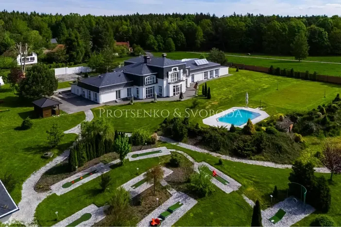 Prodej rodinného domu, Rosovice, 900 m2
