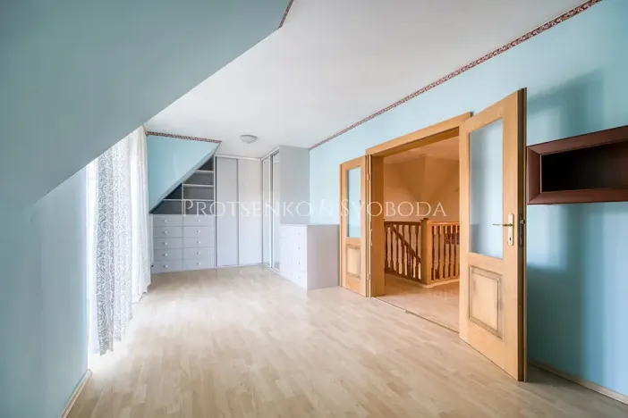 Prodej rodinného domu, Psáry, Pod Vápenkou, 314 m2