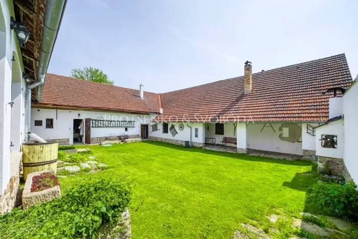 Prodej rodinného domu, Horní Radouň, 275 m2