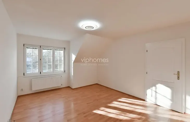 Pronájem rodinného domu, Praha - Nebušice, Na Malé Šárce, 360 m2