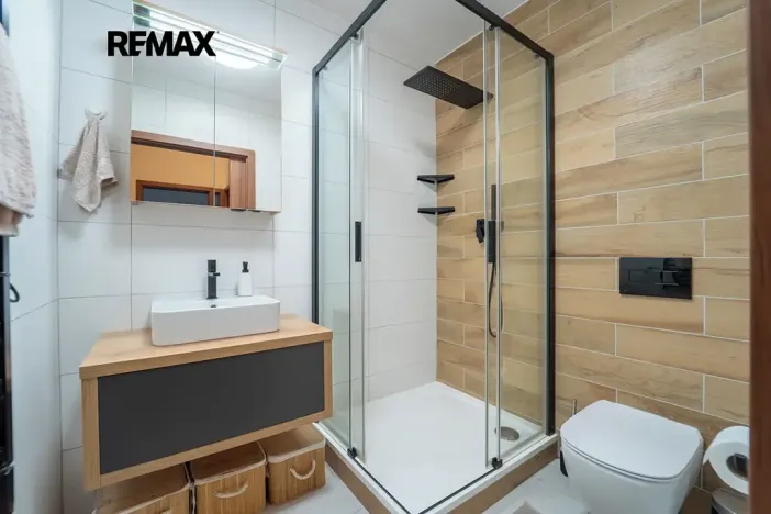 Prodej bytu 2+1, Praha - Karlín, Pernerova, 62 m2