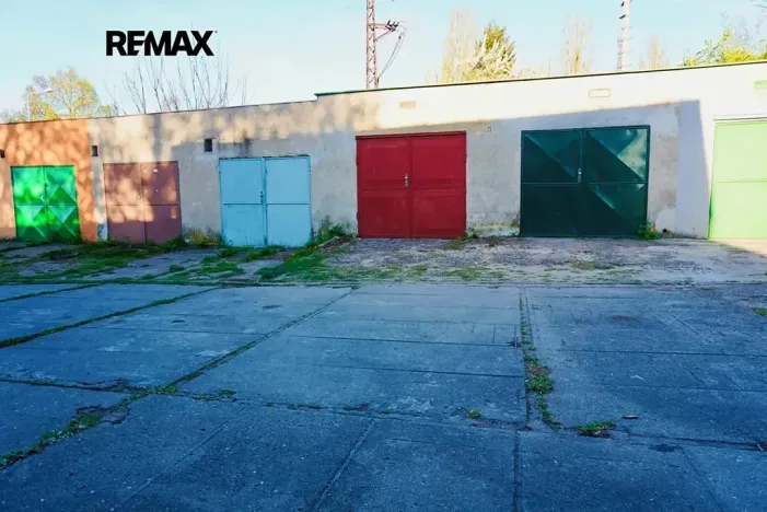 Prodej garáže, Kolín, U Nemocnice, 18 m2