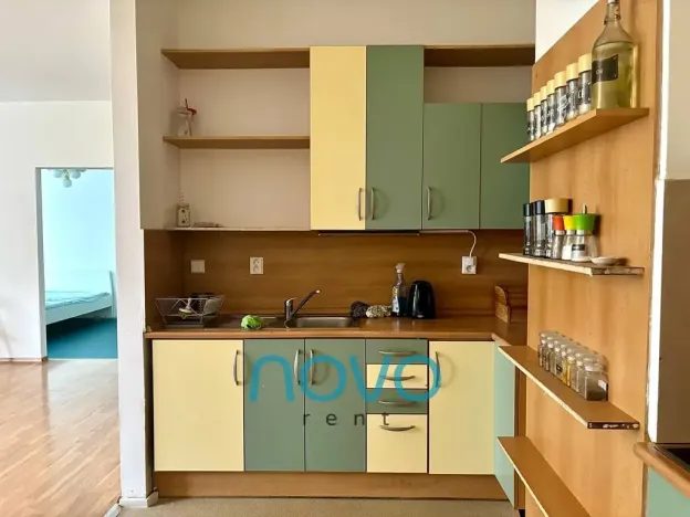 Pronájem bytu 2+kk, Praha - Hlubočepy, Štěpařská, 62 m2