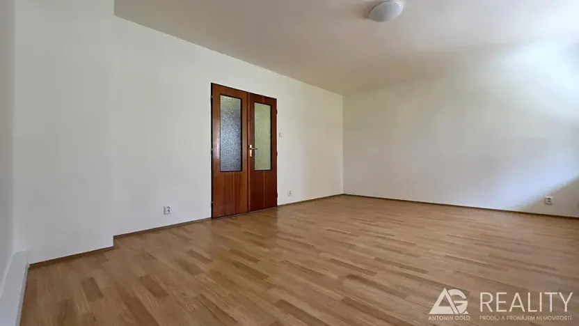 Prodej bytu 2+1, Praha - Dejvice, Krohova, 76 m2