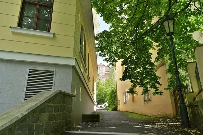 Prodej bytu 6+kk a větší, Karlovy Vary, Zámecký vrch, 225 m2