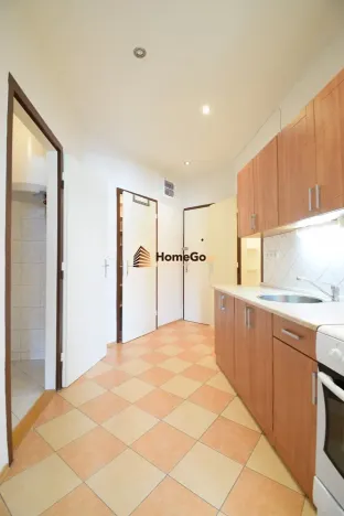 Pronájem bytu 2+kk, Praha - Nusle, U gymnázia, 47 m2