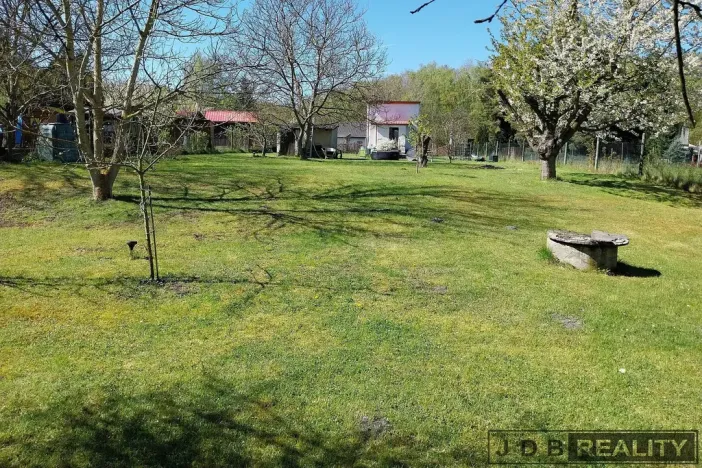 Prodej pozemku, Kladno, 1614 m2