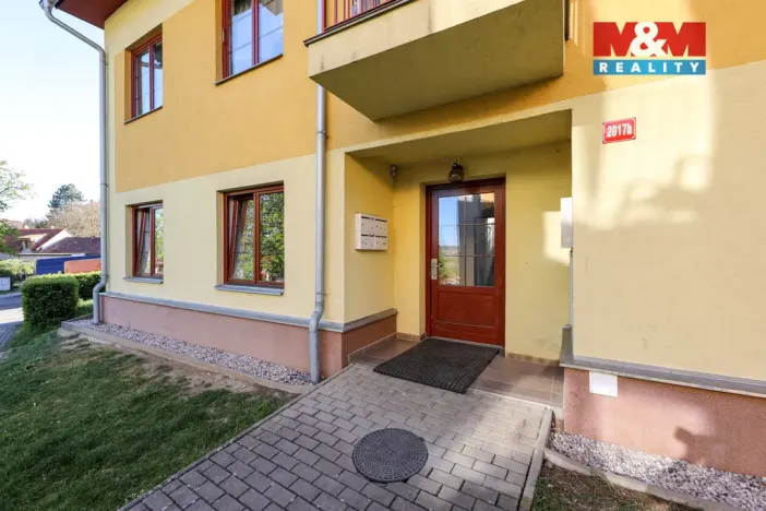 Prodej bytu 1+kk, Černošice, Komenského, 45 m2