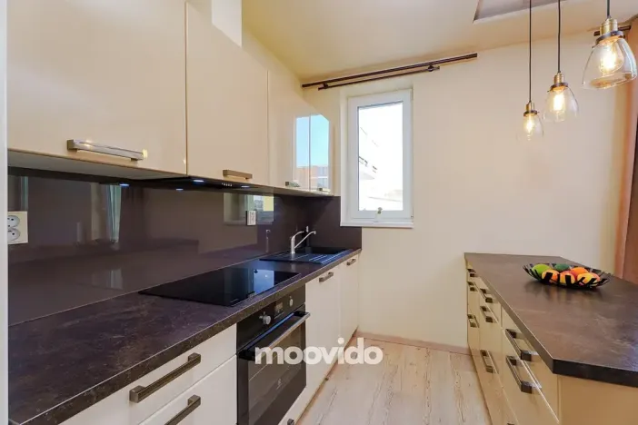 Prodej bytu 3+kk, Praha - Libeň, Kotlaska, 84 m2