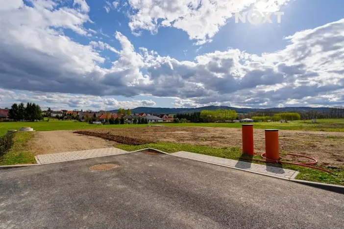 Prodej pozemku pro bydlení, Lipí, 1265 m2