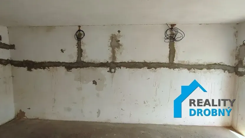 Prodej garáže, Lom, Vrchlického, 21 m2