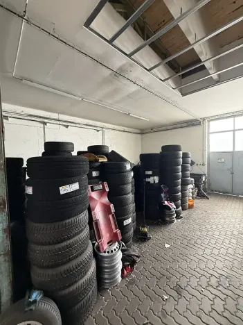 Pronájem skladu, Brno, Vinohradská, 357 m2