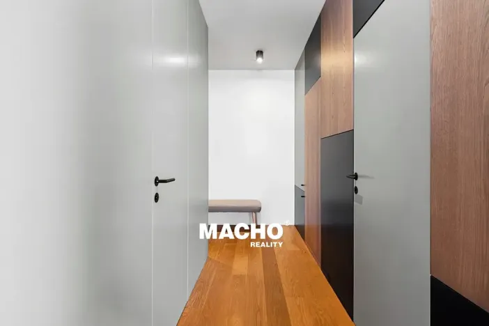 Pronájem bytu 2+kk, Řitka, Za Štěpnicí, 66 m2