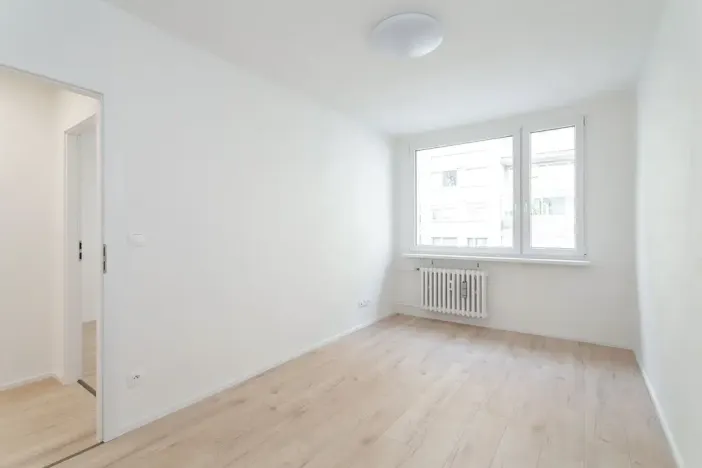 Prodej bytu 2+kk, Praha, Rezlerova, 48 m2