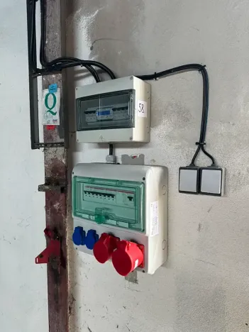 Pronájem skladu, Boršov nad Vltavou, Průmyslová, 420 m2