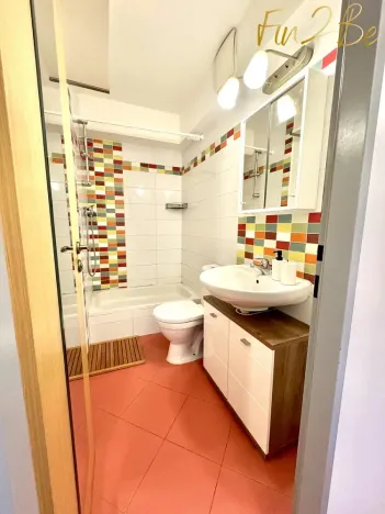 Pronájem bytu 1+kk, Praha - Libeň, Novákových, 24 m2