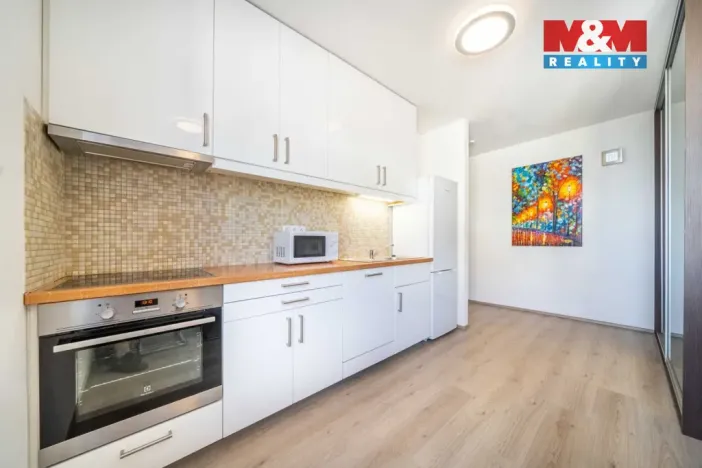 Prodej bytu 1+kk, Plzeň - Jižní Předměstí, Presslova, 36 m2