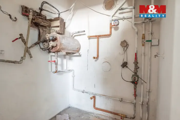 Prodej rodinného domu, Týn nad Vltavou, Vinařického náměstí, 190 m2