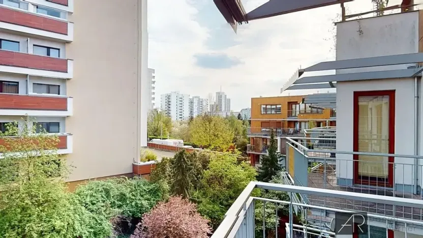 Pronájem bytu 3+kk, Praha - Podolí, Jeremenkova, 84 m2