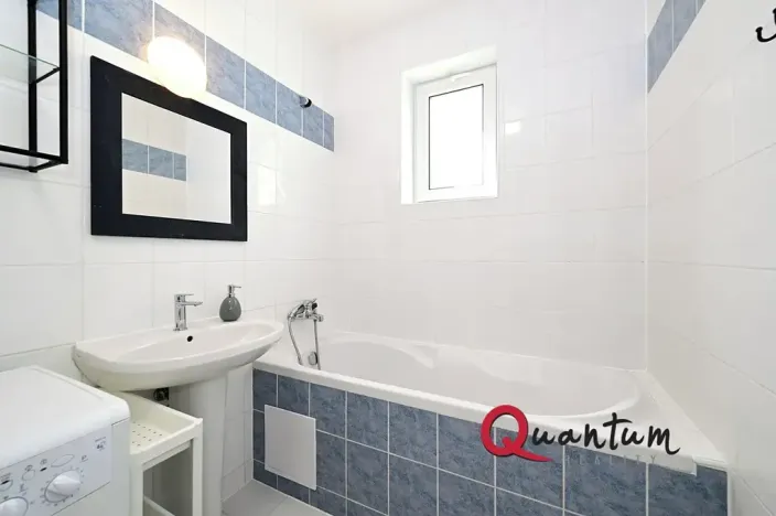 Pronájem bytu 2+kk, Praha - Troja, Velká skála, 50 m2