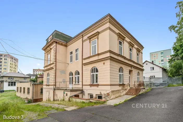 Pronájem kanceláře, Děčín, Košická, 635 m2