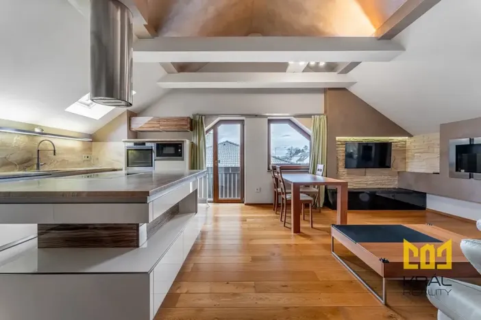 Pronájem bytu 3+kk, Praha - Horní Počernice, Náchodská, 91 m2