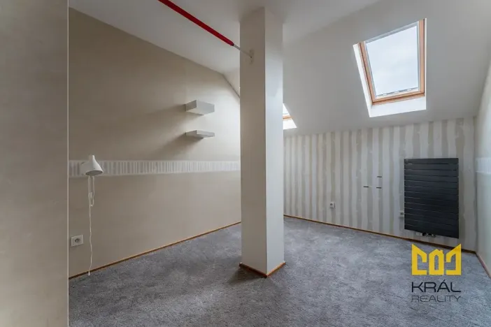 Pronájem bytu 3+kk, Praha - Horní Počernice, Náchodská, 91 m2