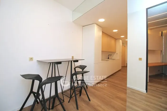 Prodej kanceláře, Praha - Karlín, 128 m2