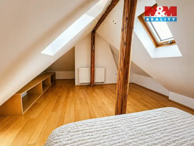 Pronájem kanceláře, Praha - Břevnov, Na rovni, 100 m2