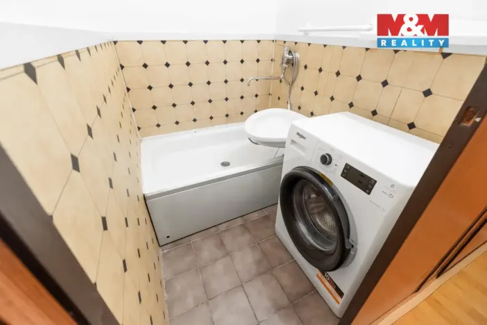 Prodej bytu 2+kk, Kladno - Kročehlavy, Na růžovém poli, 40 m2