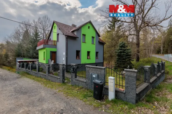 Prodej rodinného domu, Kaceřov - Horní Pochlovice, 176 m2