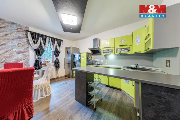 Prodej rodinného domu, Kaceřov - Horní Pochlovice, 176 m2