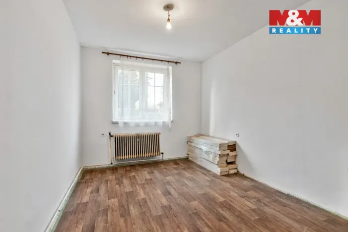Prodej rodinného domu, Zákupy - Brenná, 242 m2