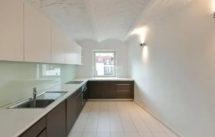 Pronájem bytu 3+1, Praha - Bubeneč, U akademie, 169 m2