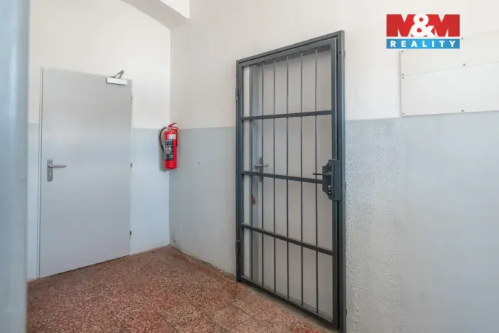 Prodej činžovního domu, Veselí nad Lužnicí - Veselí nad Lužnicí II, Nádražní, 1121 m2