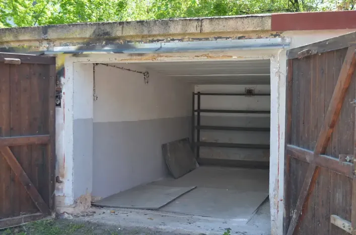 Prodej garáže, Praha, Závišova, 14 m2