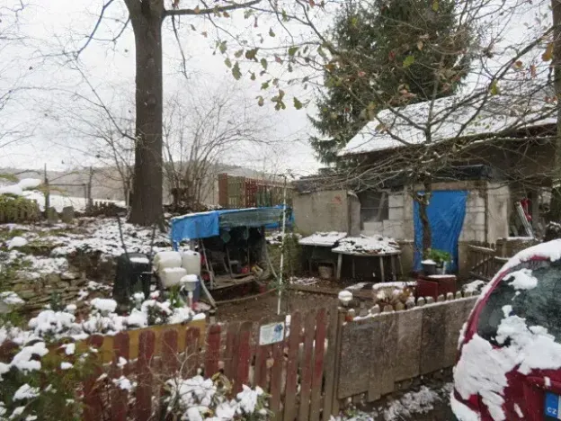 Dražba chaty, Zlatá Koruna, 10 m2