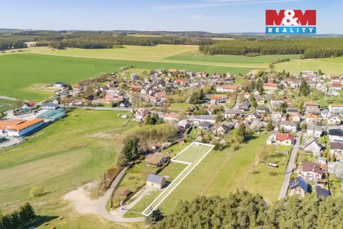 Prodej pole, Mrtník, 1161 m2